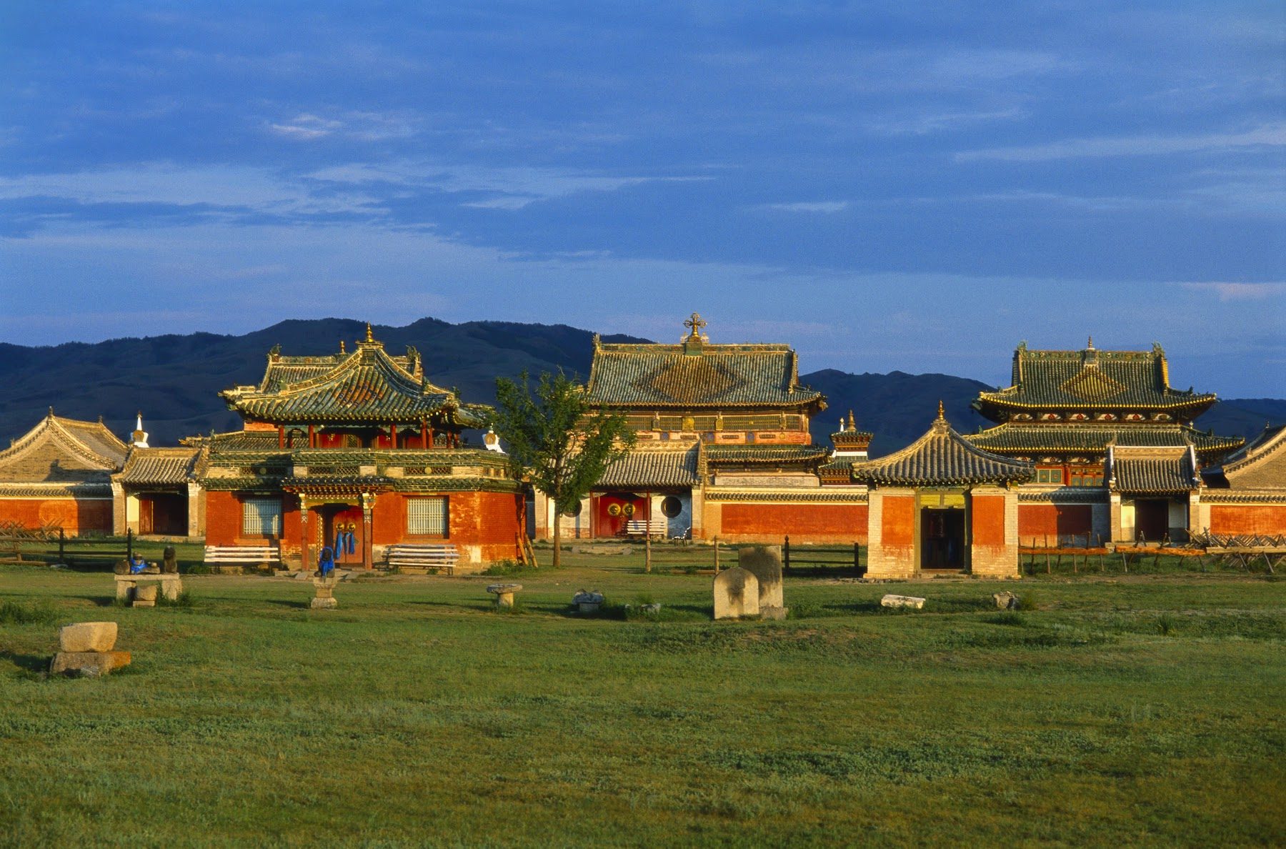 Erdene Zuu, Kharkhorin
